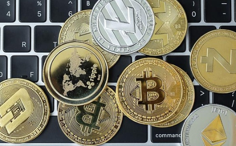 机构浪潮：AI代理与链上信用的未来——对话传奇投资人Santiago Santos