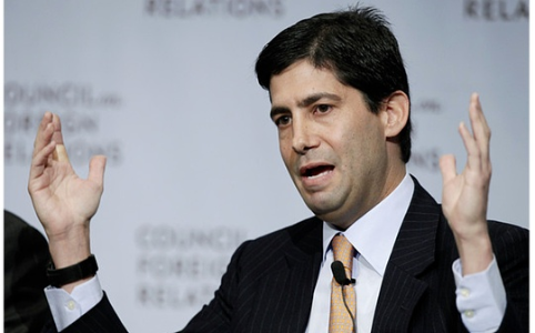 沃什的「左右互搏」降息术：能否满足特朗普的期待？