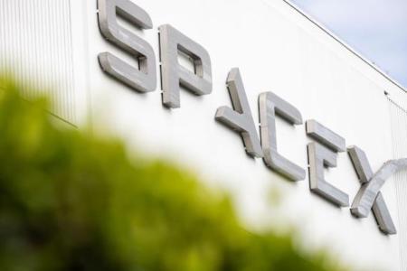 SpaceX造富潮下的「盲盒股东」:层层套娃,谁在裸泳?