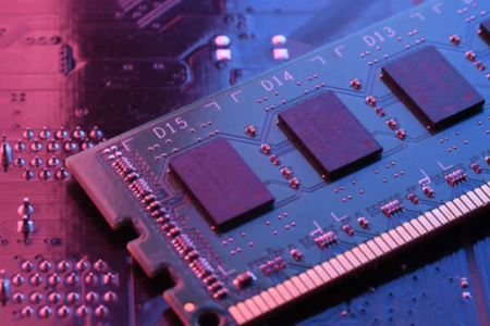 DRAM ETF发行方:AI驱动存储芯片行业结构性变革,三巨头迈入万亿市值新时代