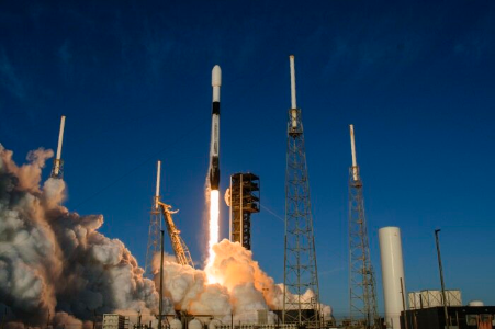 SpaceX纳入纳斯达克100指数在即：数百亿美元资金如何悄然布局？