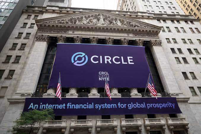 73笔卖出，0笔买入，这就是Circle管理层的“长期主义”？